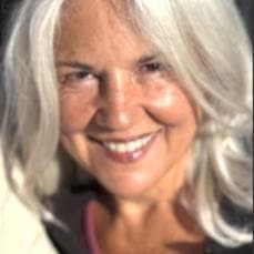 Portrait of Troyette Scott Lutz